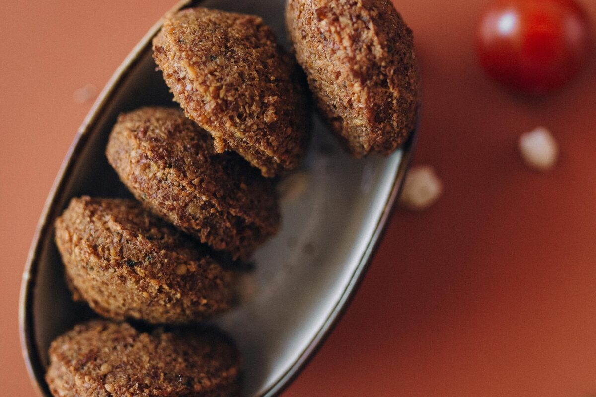 Falafel - Bolinho de Grão-de-Bico (Vegana)
