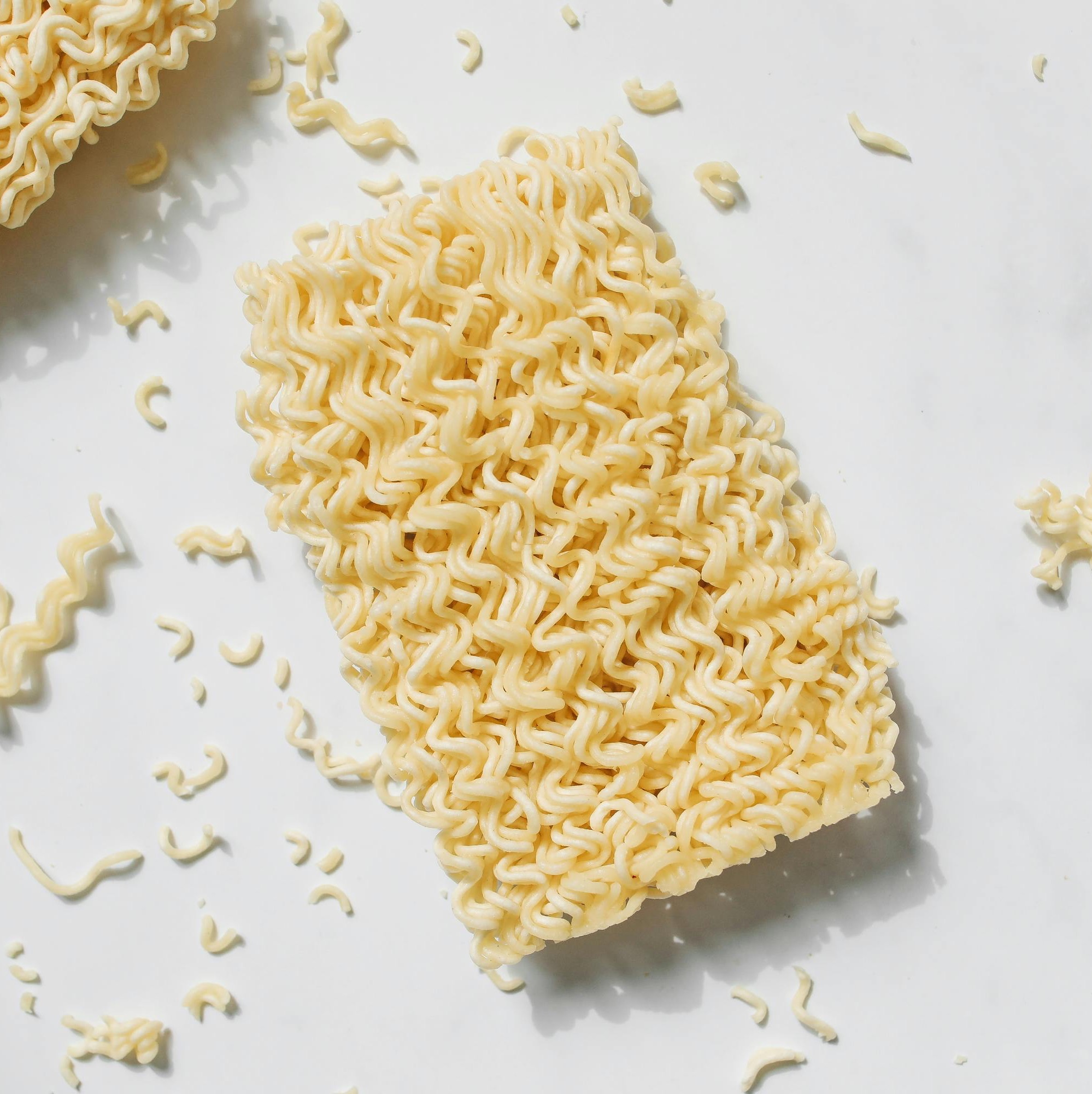 Comer macarrão instantâneo (miojo) faz mal a saúde?